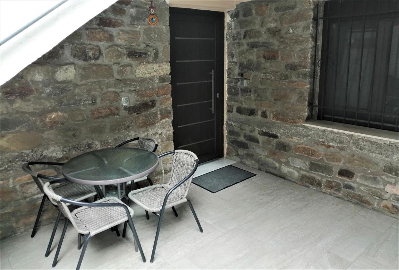 Modern Residence In The Center Of Trikala Eksteriør bilde